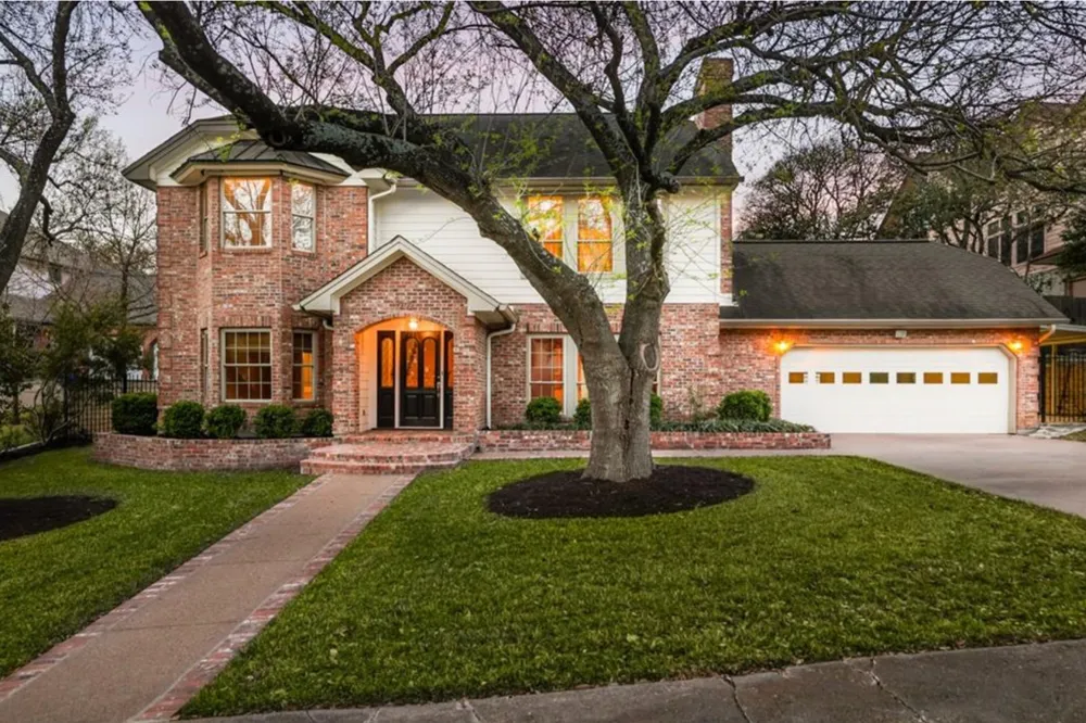 1702 Crested Butte Drive Austin, TX 78746