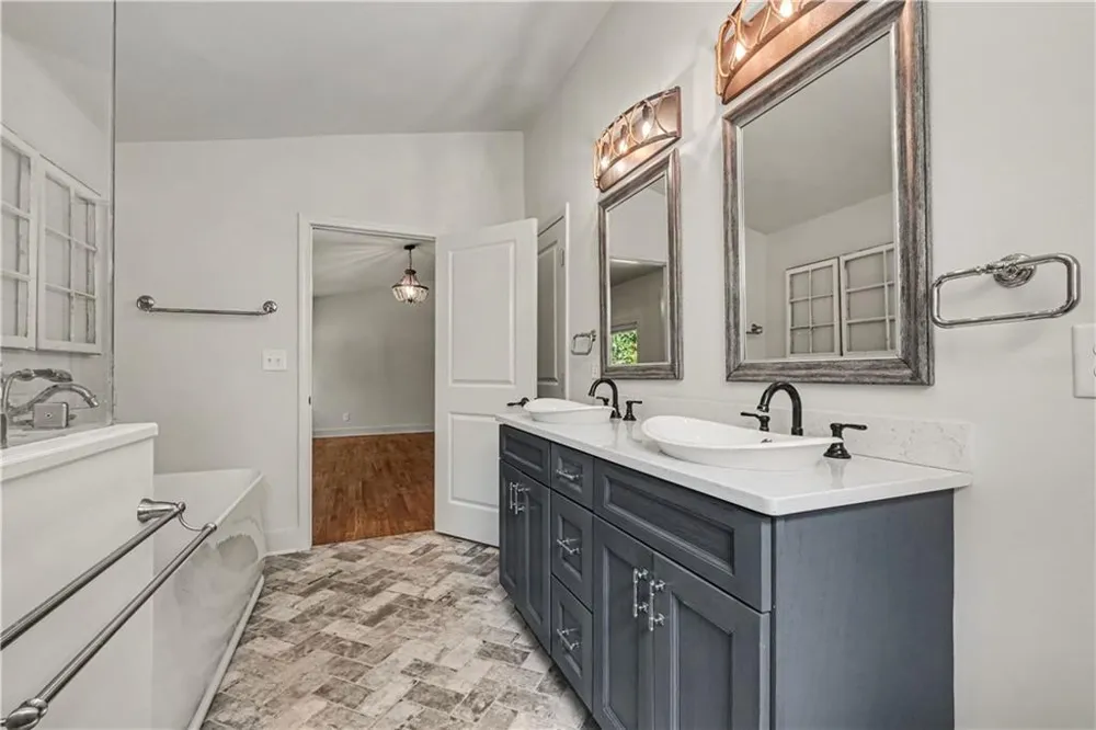 442 Spring Drive Pine Lake, GA 30072