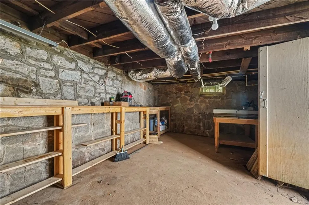 442 Spring Drive Pine Lake, GA 30072