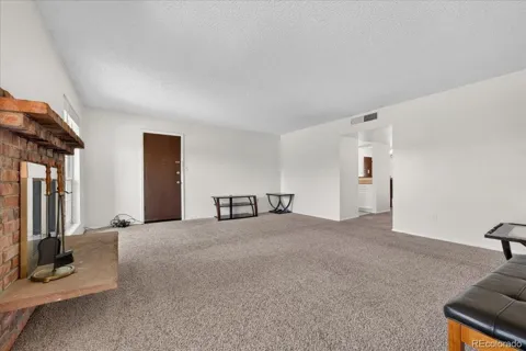 3825 S Monaco Street Parkway #235
