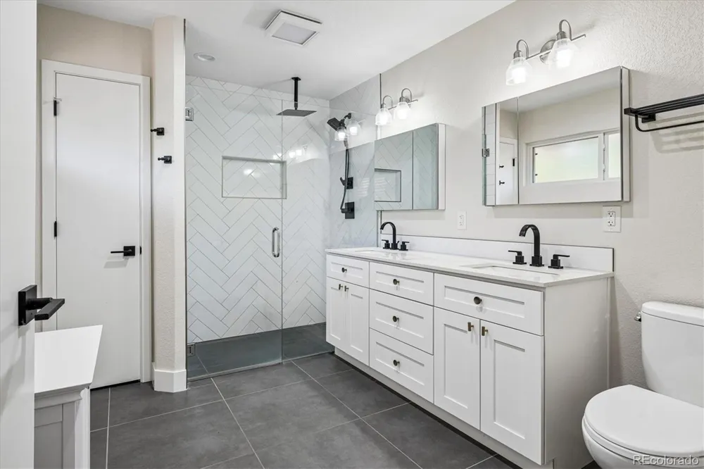 500 Monaco Street Parkway Denver, CO 80220