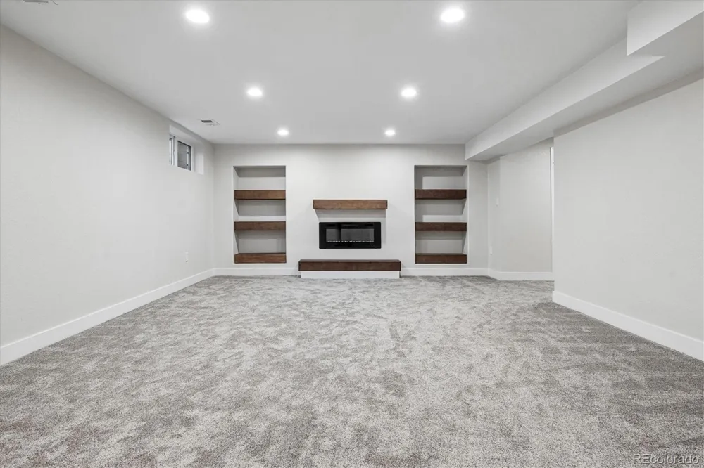 500 Monaco Street Parkway Denver, CO 80220