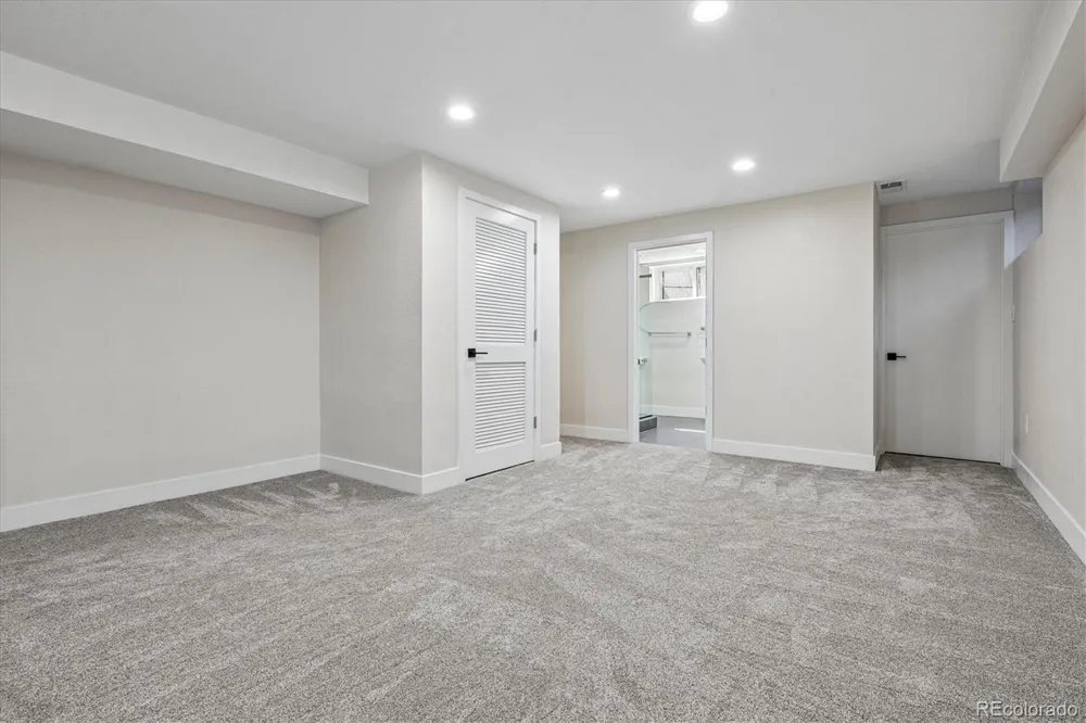500 Monaco Street Parkway Denver, CO 80220