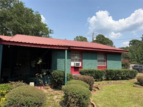 902 Belvedere Drive