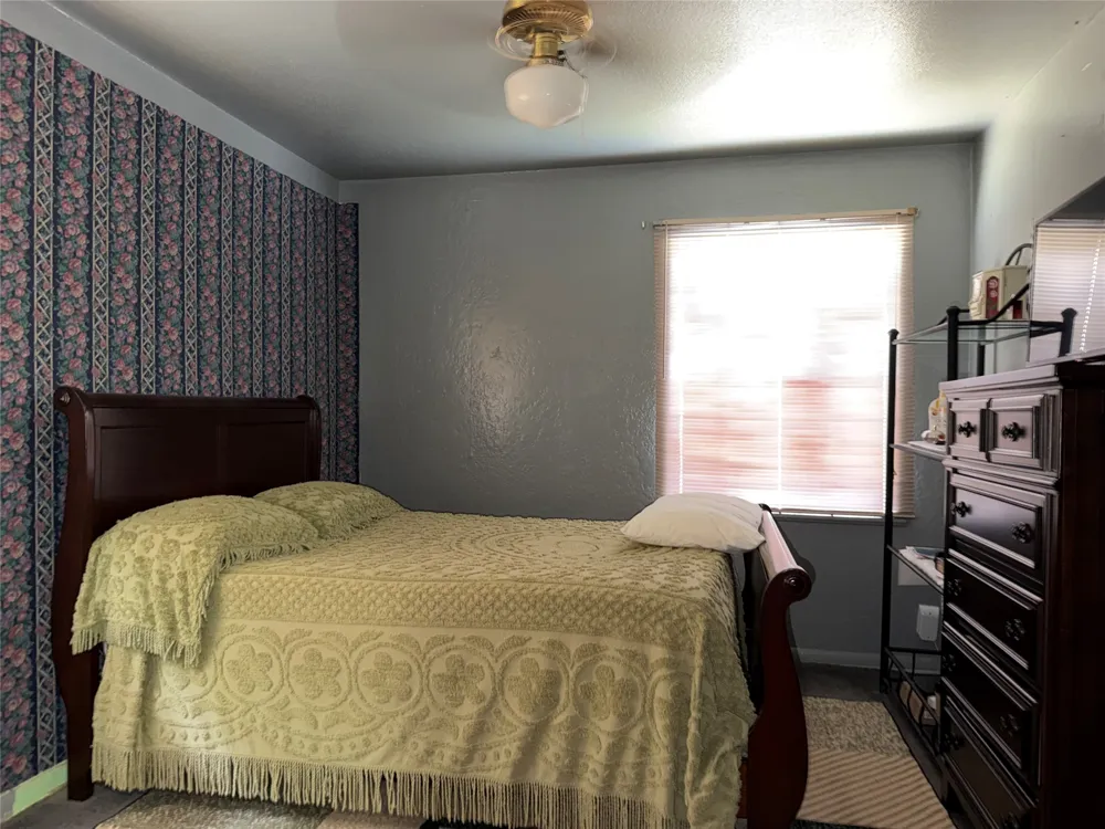 902 Belvedere Drive Henderson, TX 75652