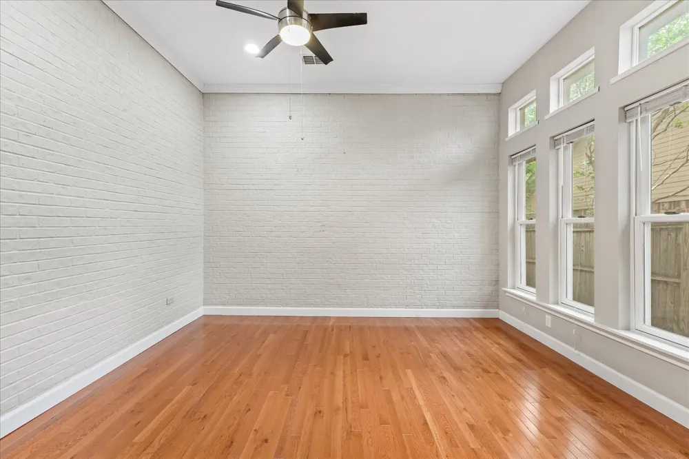 1929 Highland Park Circle Denton, TX 76205