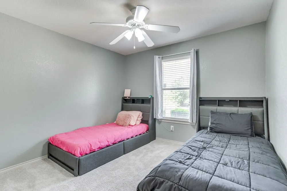613 E 1st Street Weatherford, TX 76086