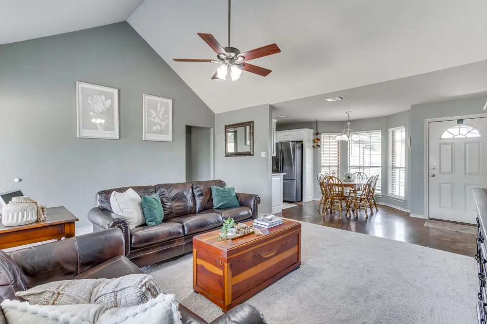 613 E 1st Street Weatherford, TX 76086