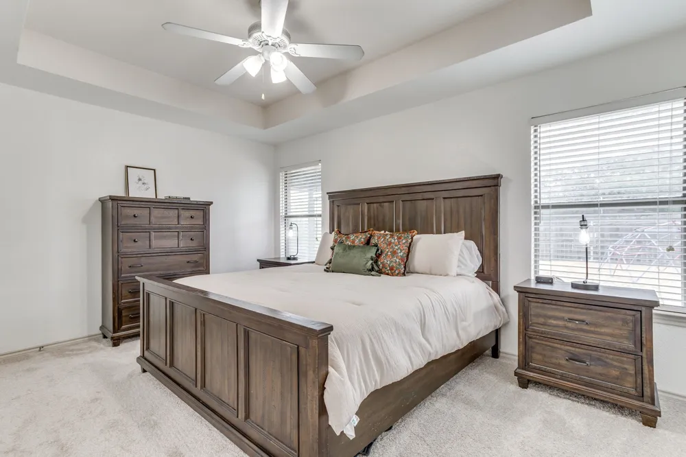 613 E 1st Street Weatherford, TX 76086