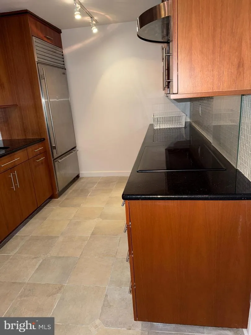 1420 LOCUST STREET #12K Philadelphia, PA 19102