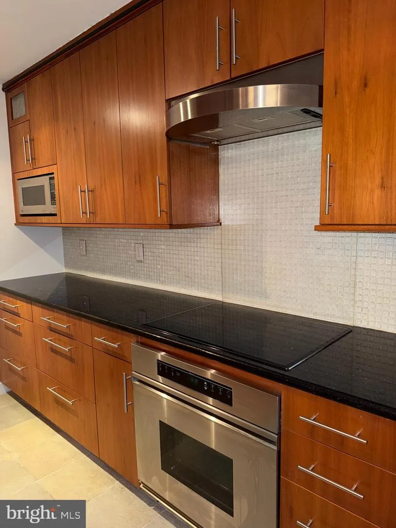 1420 LOCUST STREET #12K Philadelphia, PA 19102