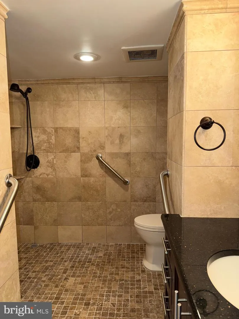 1420 LOCUST STREET #12K Philadelphia, PA 19102