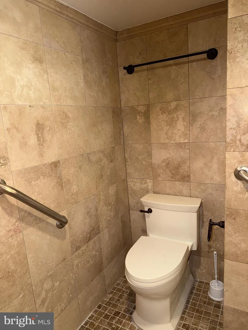 1420 LOCUST STREET #12K Philadelphia, PA 19102
