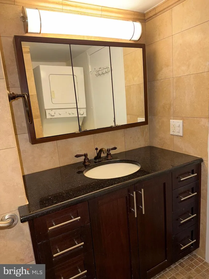 1420 LOCUST STREET #12K Philadelphia, PA 19102