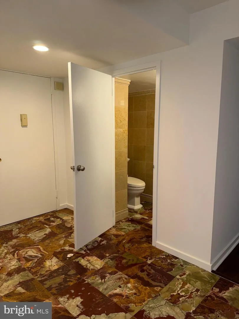 1420 LOCUST STREET #12K Philadelphia, PA 19102