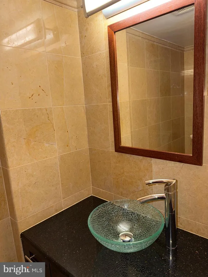 1420 LOCUST STREET #12K Philadelphia, PA 19102