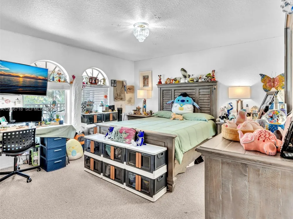 5301 SW 190th Ave Southwest Ranches, FL 33332