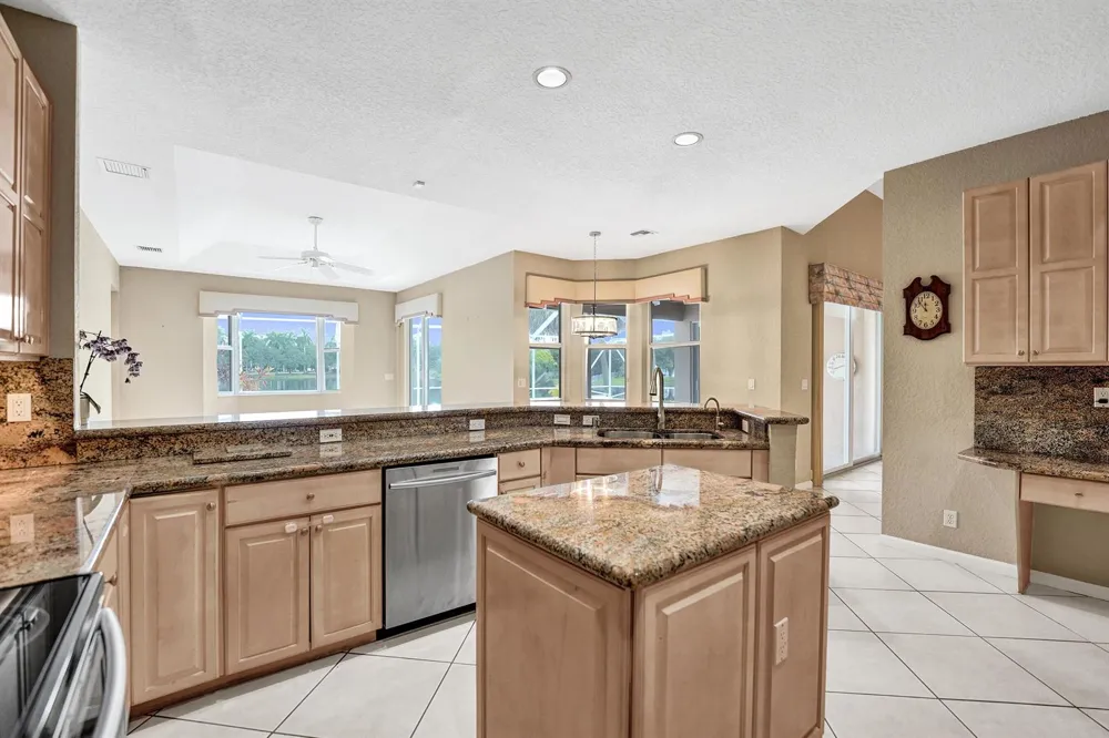 12571 COUNTRYSIDE TERRACE Cooper City, FL 33330