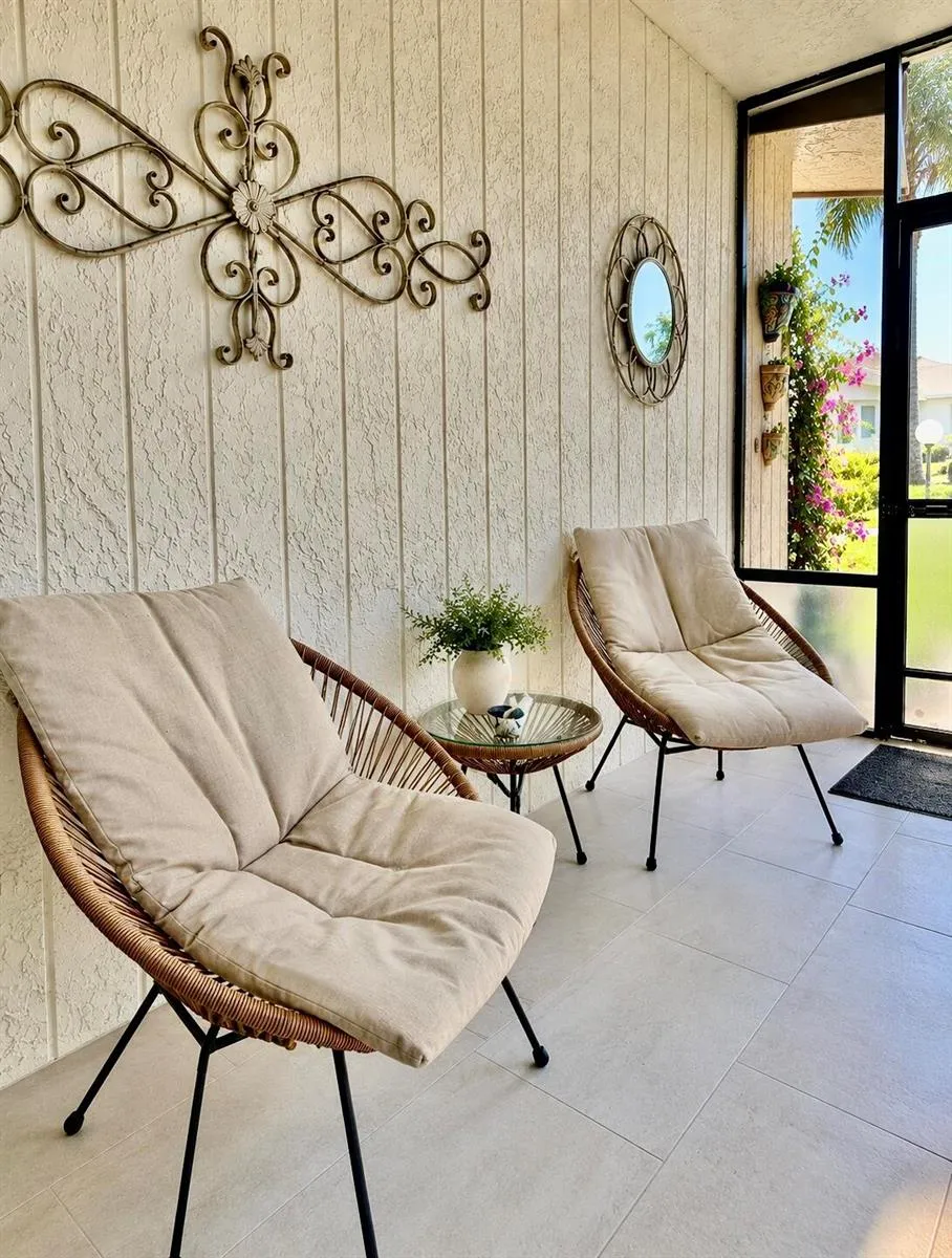 6317 Overland Drive Delray Beach, FL 33484
