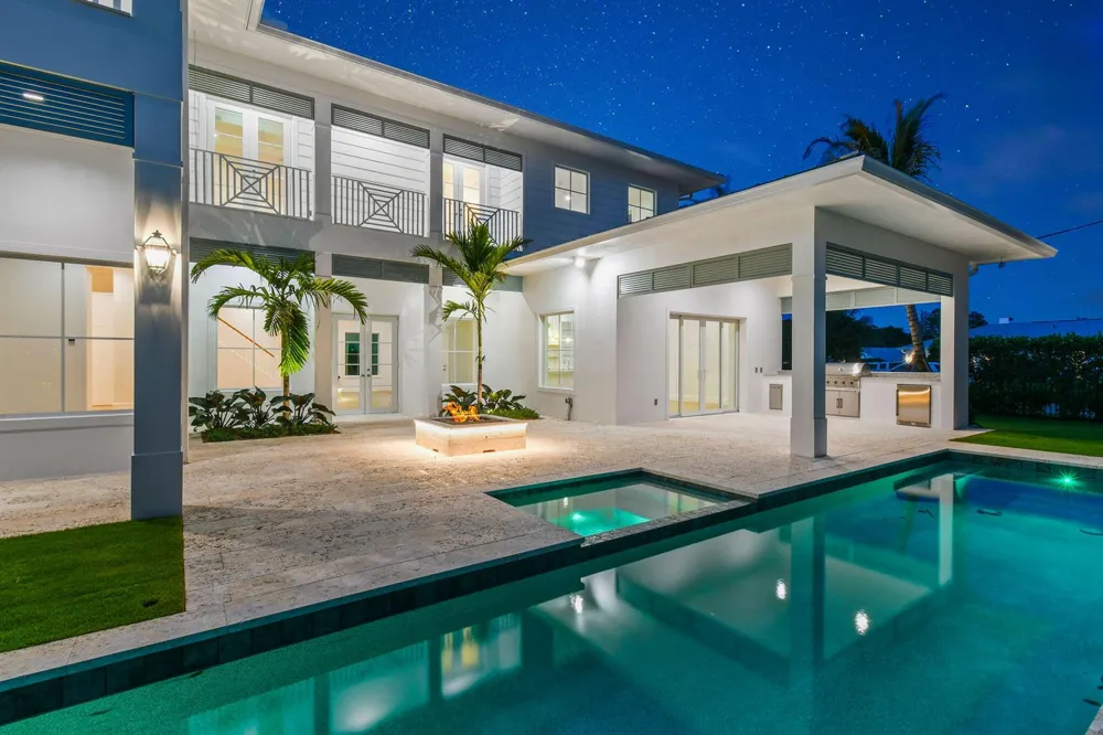 91 Golfview Drive Tequesta, FL 33469