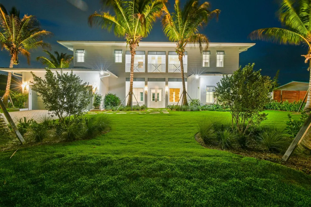 91 Golfview Drive Tequesta, FL 33469