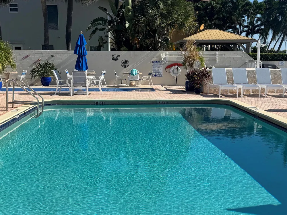 600 SNUG HARBOR DRIVE #A10 Boynton Beach, FL 33435