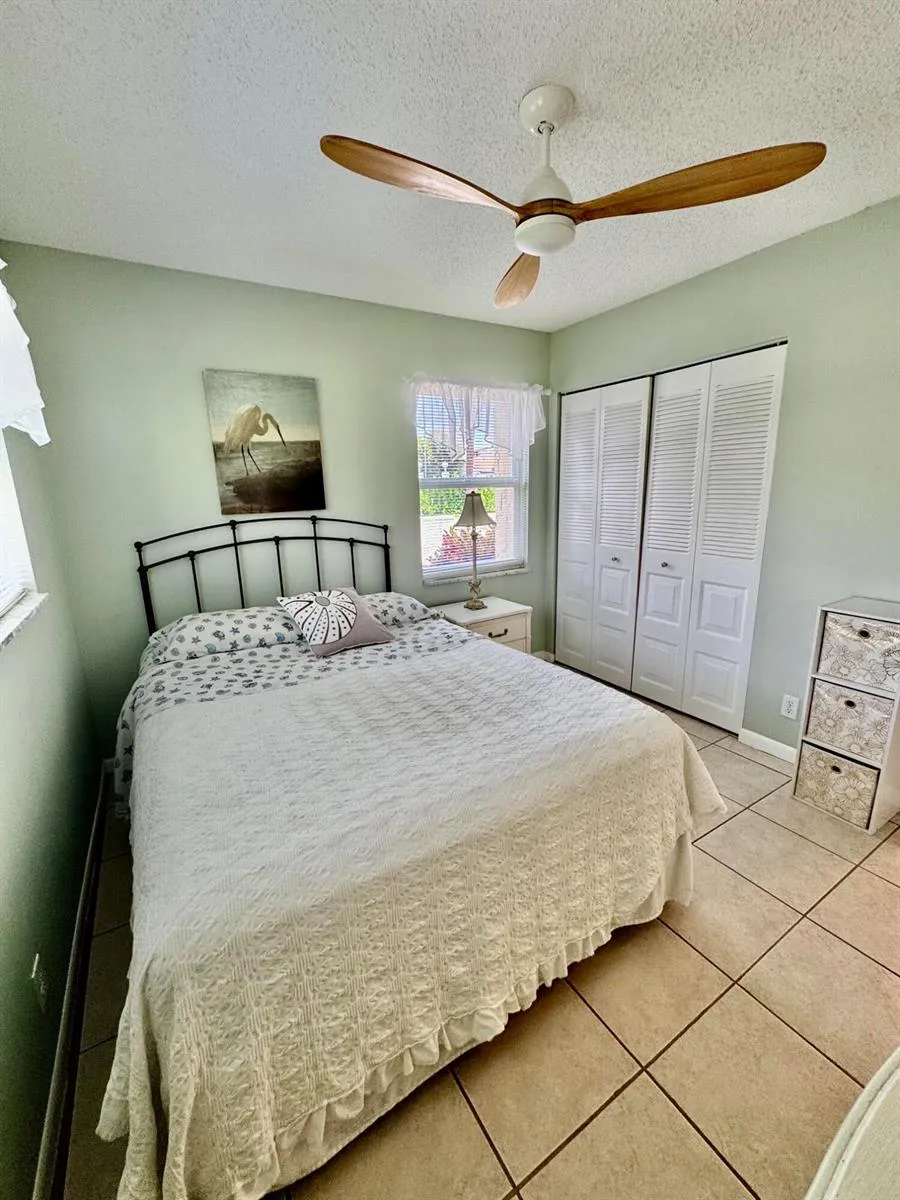600 SNUG HARBOR DRIVE #A10 Boynton Beach, FL 33435