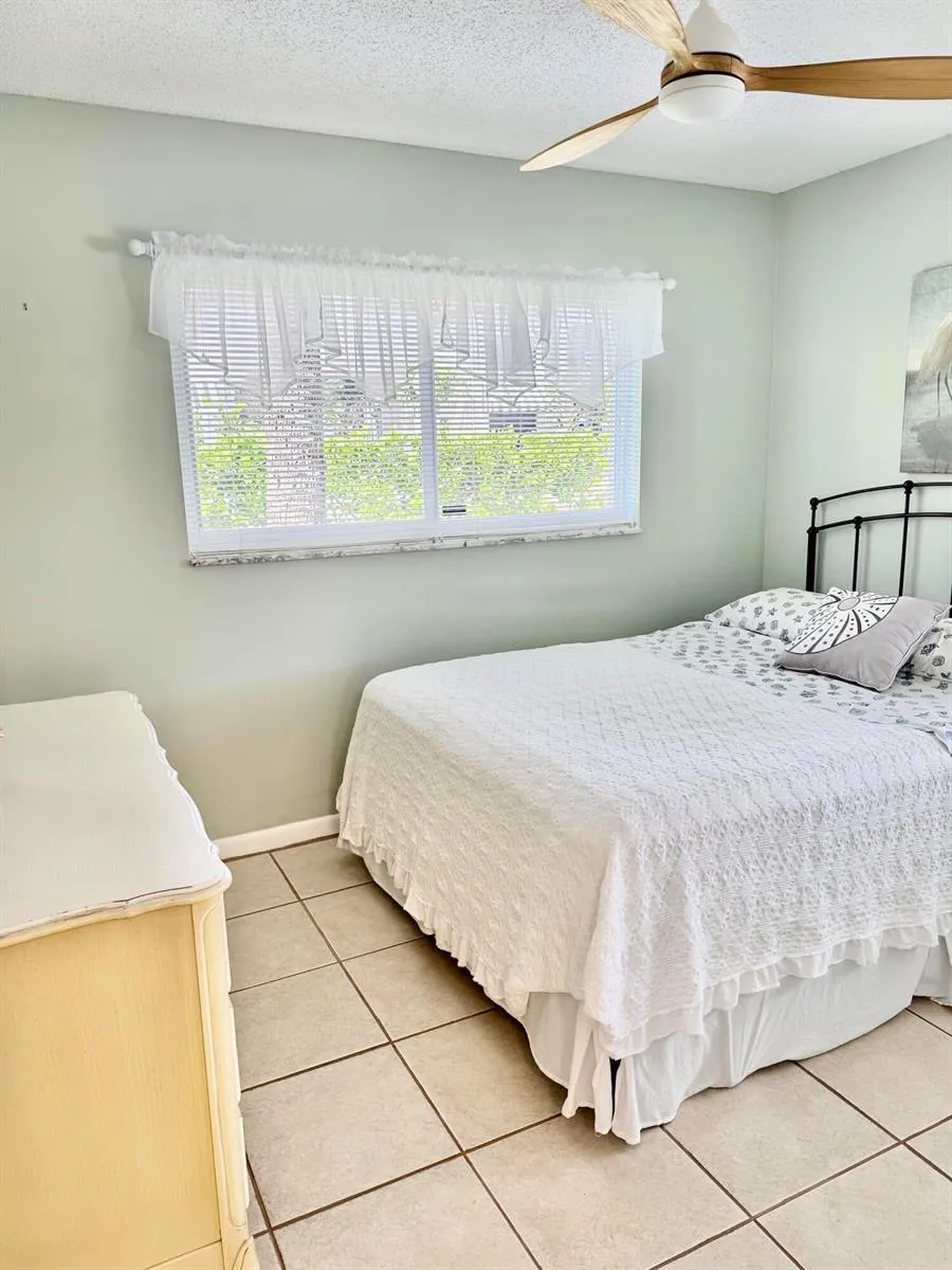 600 SNUG HARBOR DRIVE #A10 Boynton Beach, FL 33435