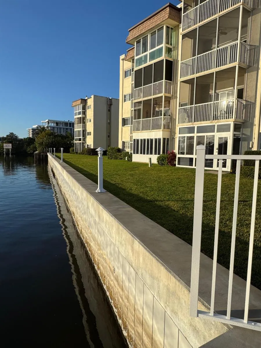 600 SNUG HARBOR DRIVE #A10 Boynton Beach, FL 33435
