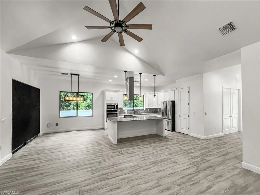 4306 3rd Street SW Lehigh Acres, FL 33976