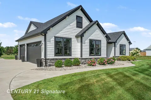 8937 Meadows Court
