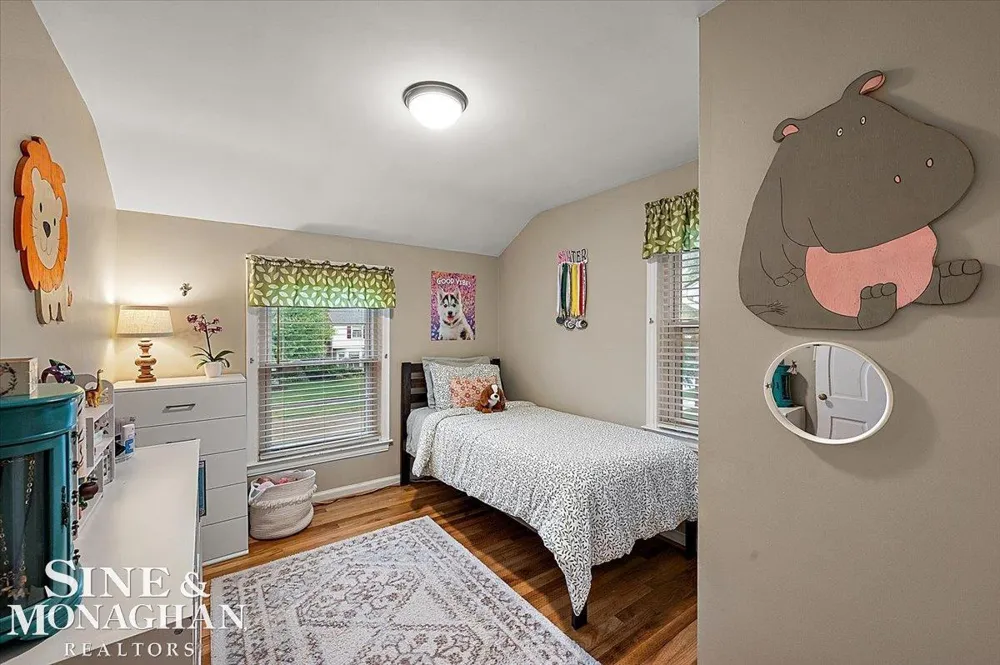 1819 Norwood Road Grosse Pointe Woods City, MI 48236