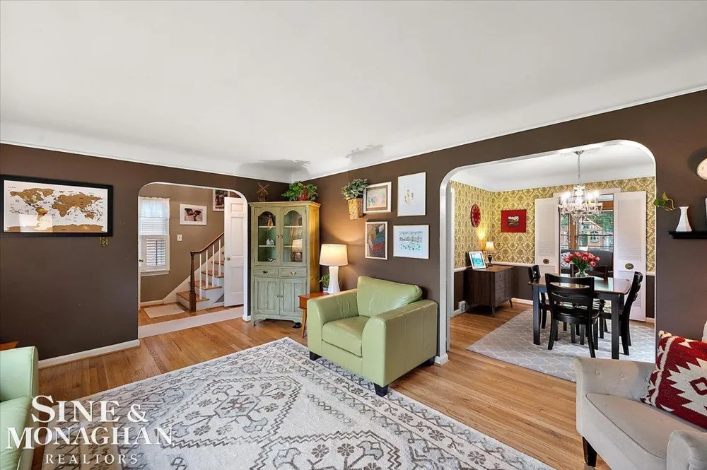 1819 Norwood Road Grosse Pointe Woods City, MI 48236