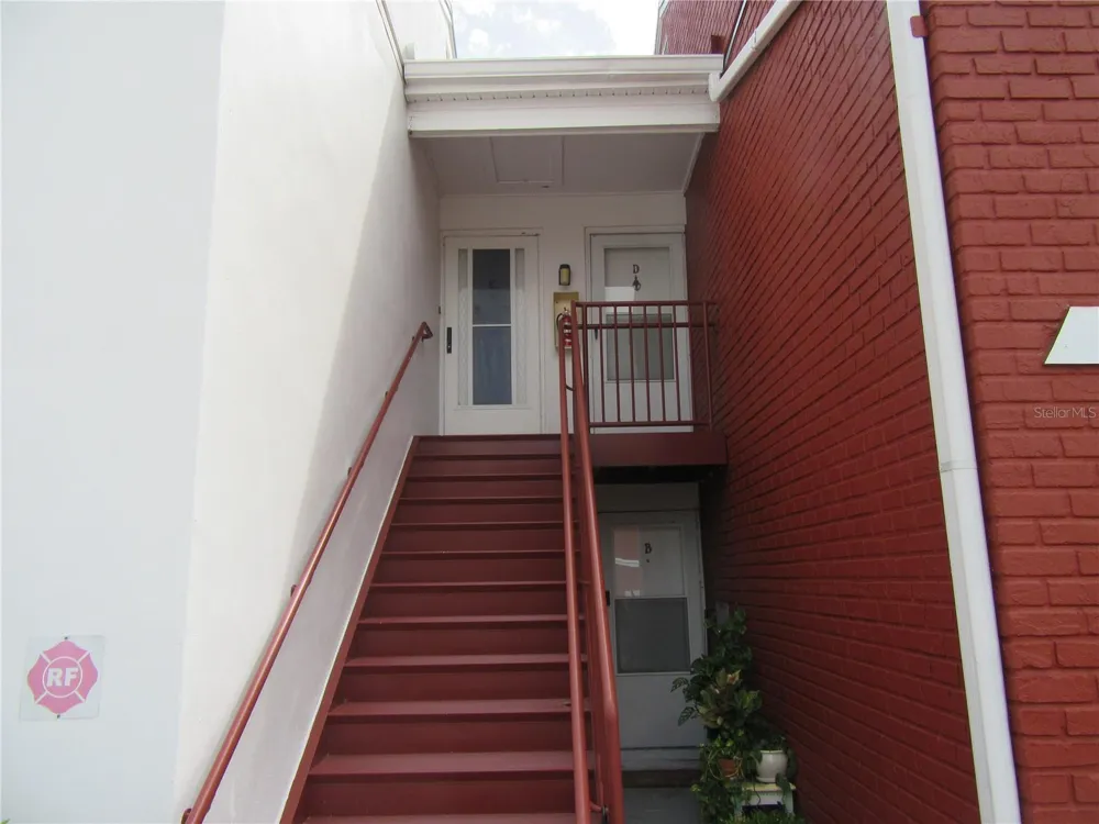 1024 82ND TERRACE #1024C St Petersburg, FL 33702