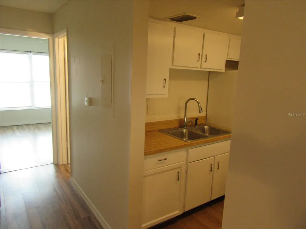 1024 82ND TERRACE #1024C St Petersburg, FL 33702