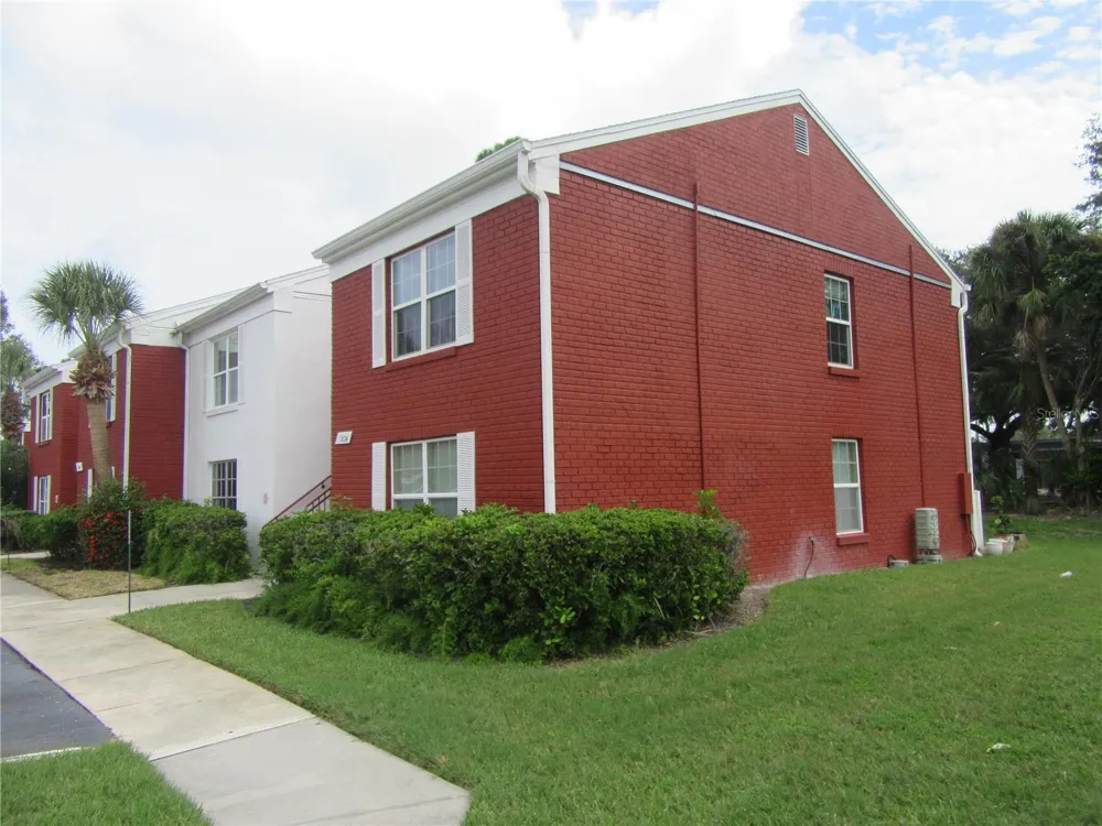1024 82ND TERRACE #1024C St Petersburg, FL 33702