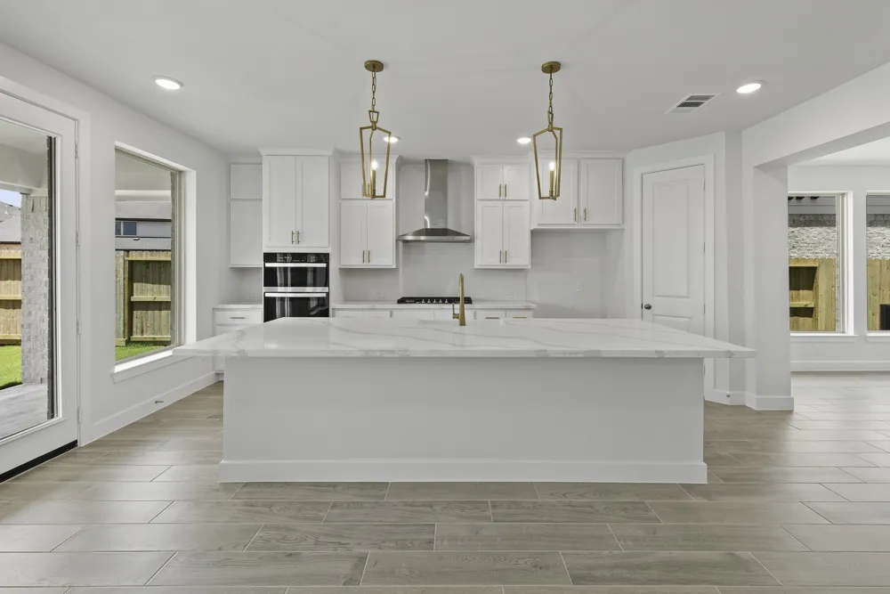 8116 Royal Mint Cove Lago Vista, TX 78645