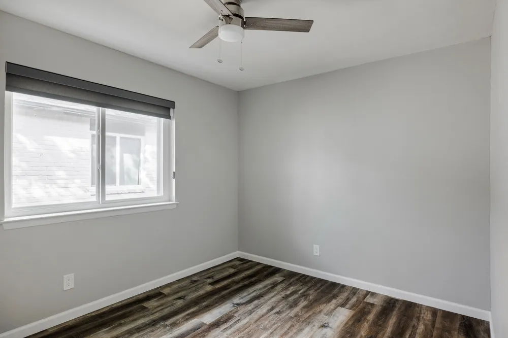 6101 London Drive Austin, TX 78745