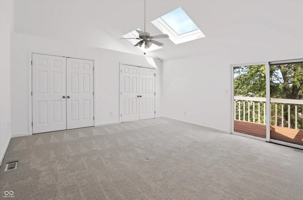 328 Sandbrook Drive Noblesville, IN 46062