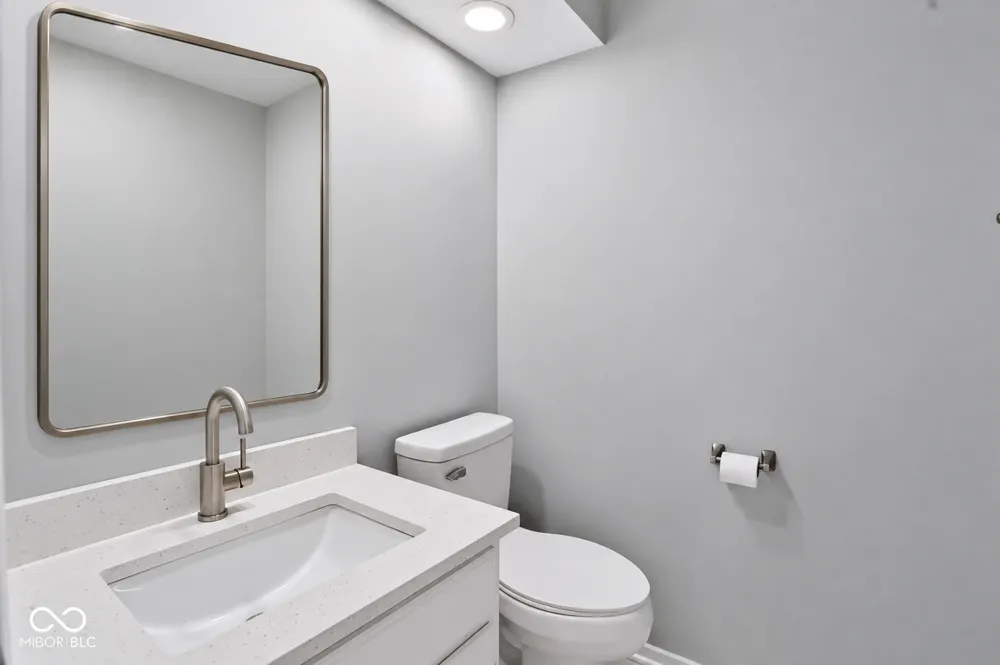 328 Sandbrook Drive Noblesville, IN 46062