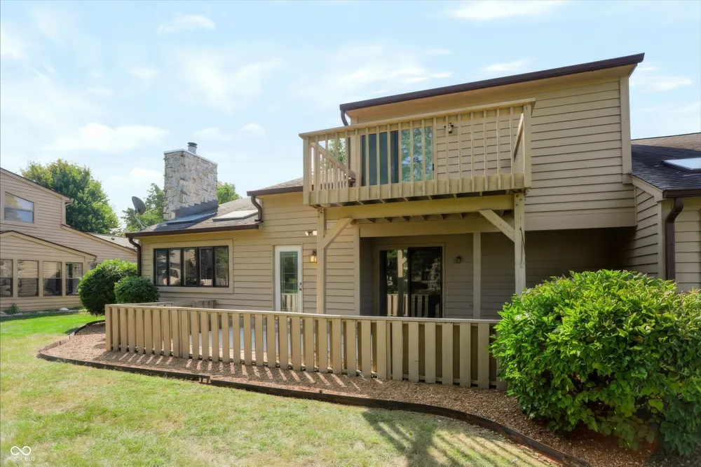 328 Sandbrook Drive Noblesville, IN 46062