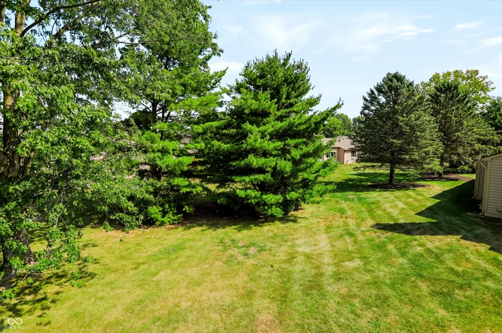 328 Sandbrook Drive Noblesville, IN 46062