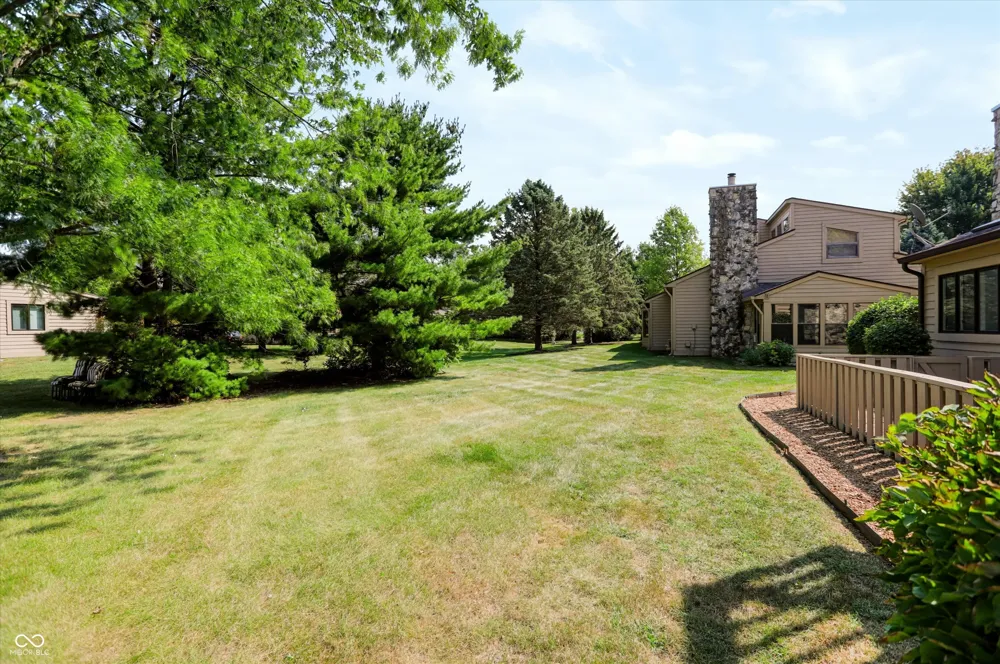 328 Sandbrook Drive Noblesville, IN 46062