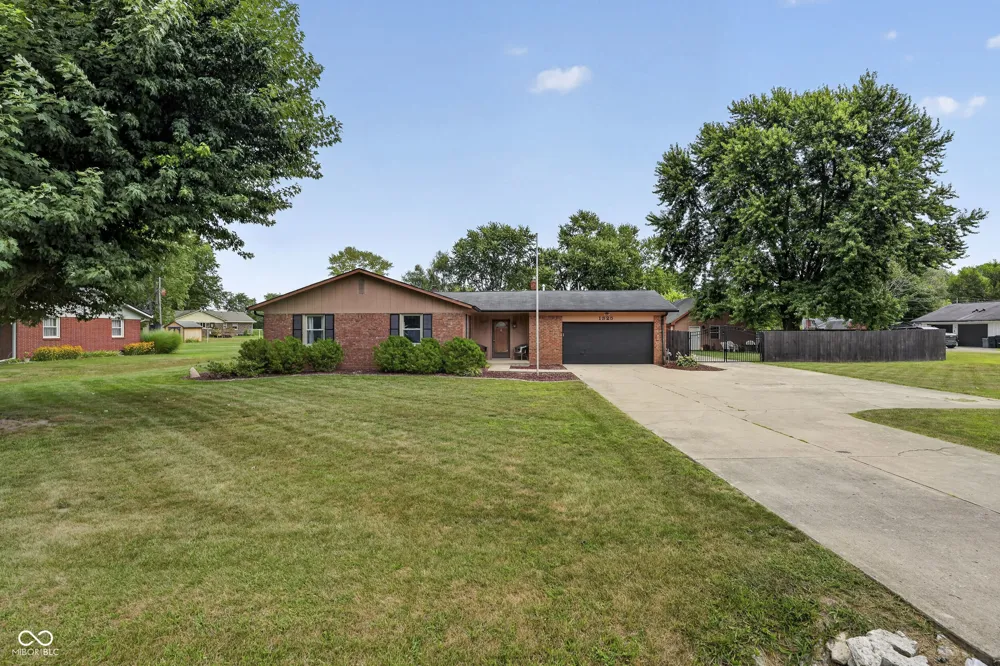 1325 County Road 475 Road E Avon, IN 46123