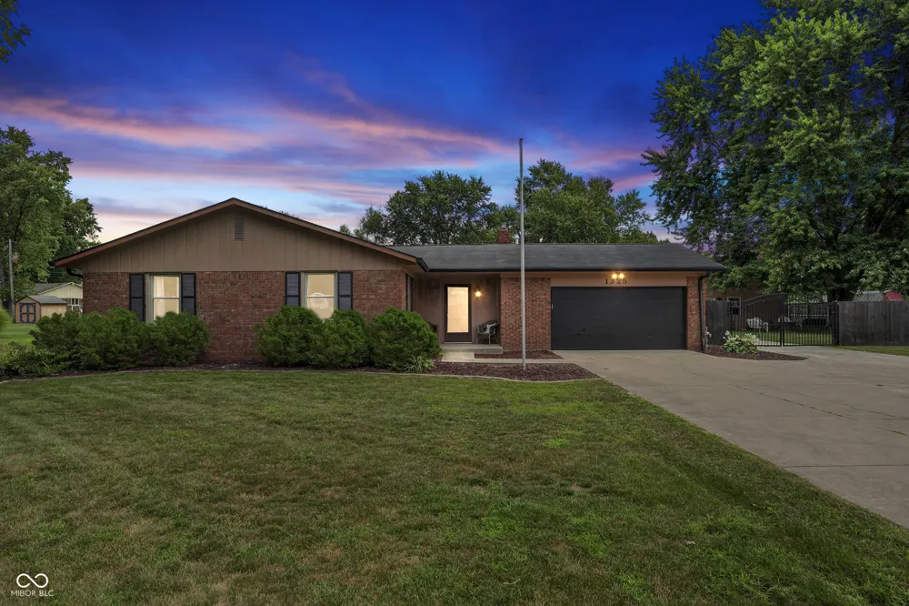 1325 County Road 475 Road E Avon, IN 46123