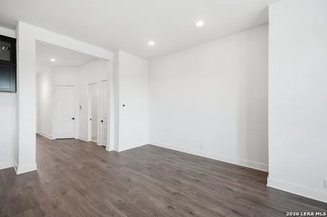 2160 Briggs Summit San Antonio, TX 78245