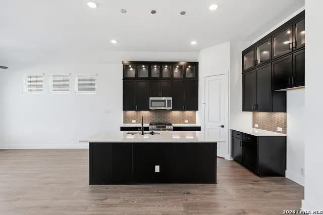 2160 Briggs Summit San Antonio, TX 78245