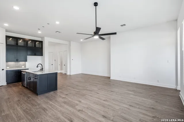 2160 Briggs Summit San Antonio, TX 78245