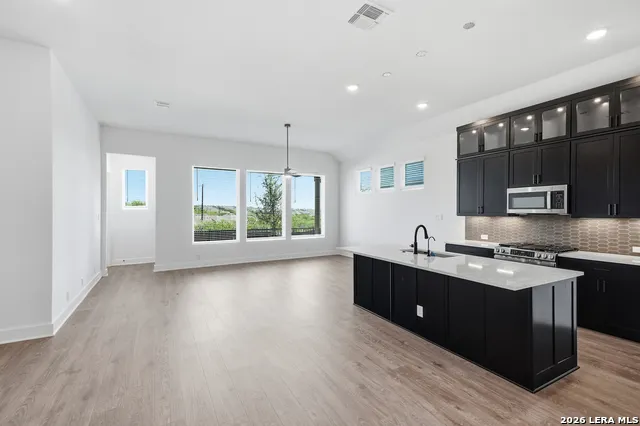2160 Briggs Summit San Antonio, TX 78245