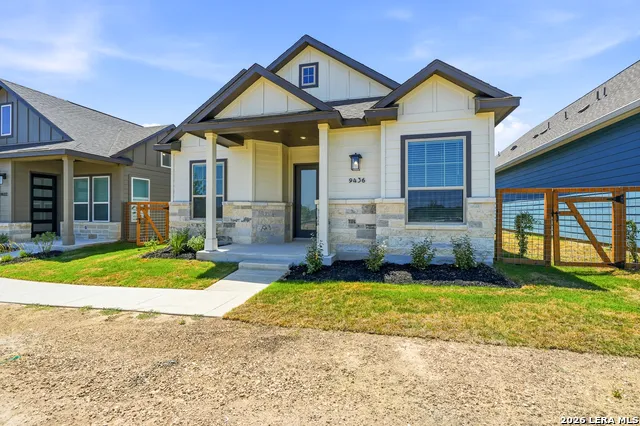9436 Hidden Stone Schertz, TX 78154